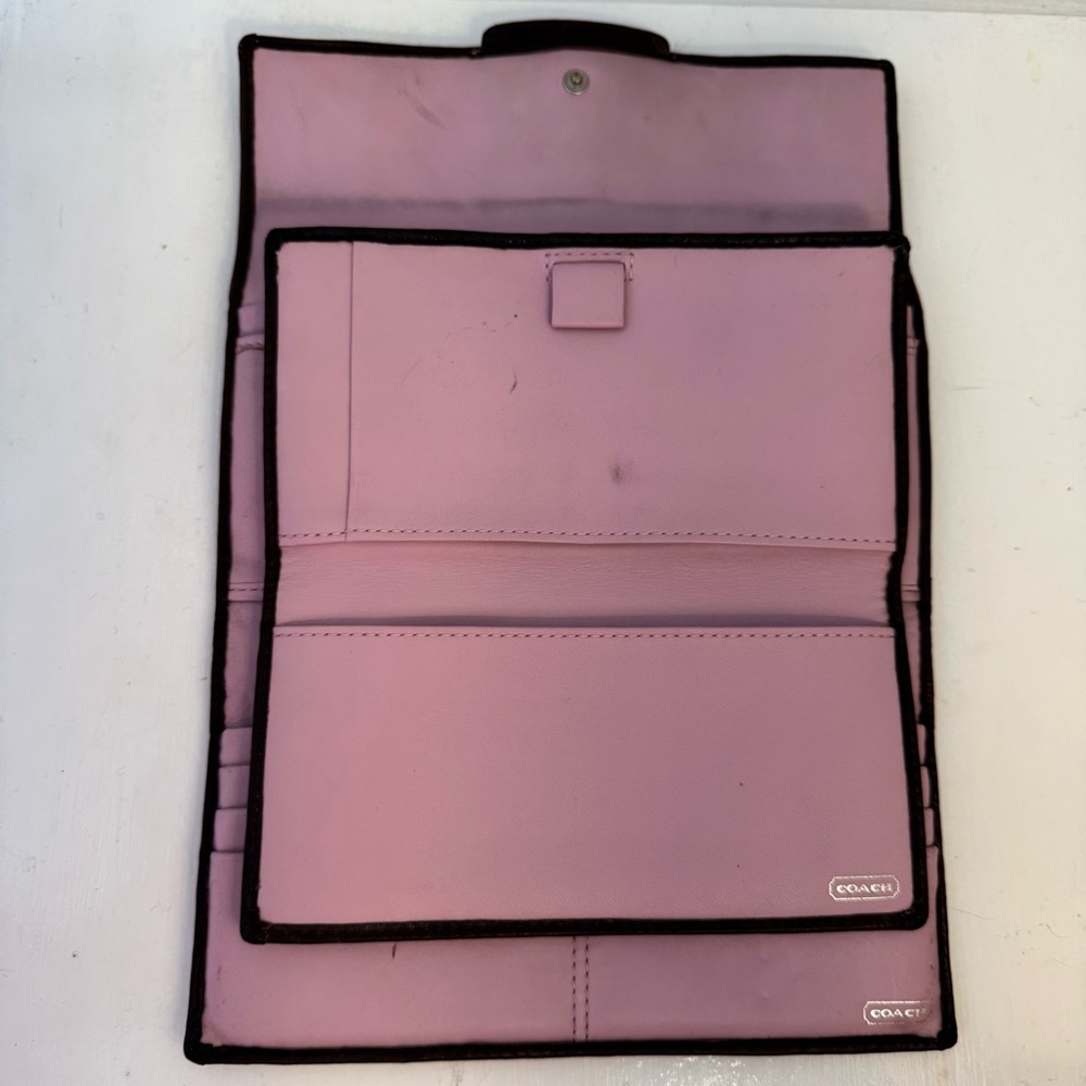 Coach Signature Checkbook Wallet - Picture 4 of 7